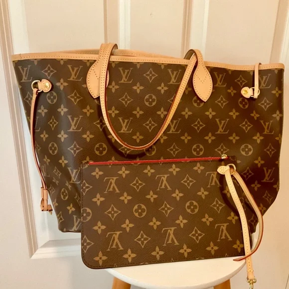 Louis Vuitton Monogram Neverfull MM w/pochette - Picture 3 of 12